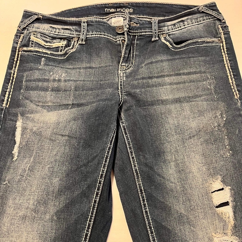 Women’s Maurices Destroyed Jeans | Size 9/10